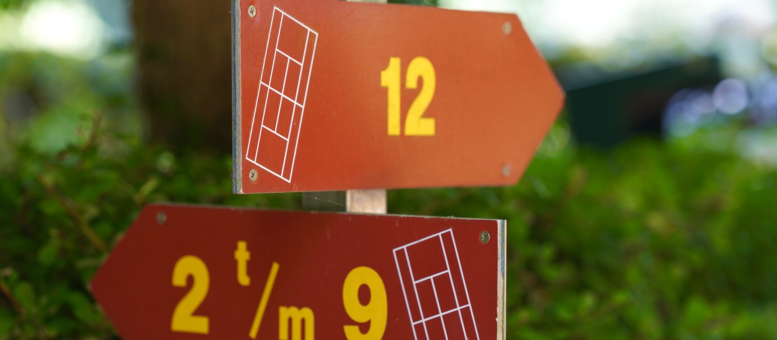 Borden Aanwijzing Tennisbanen