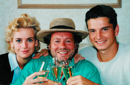 77F581347c314f4b96048b91fbdd476d