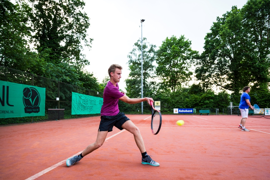 Forehand rechts dubbel