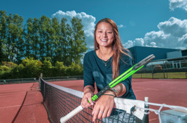 Adrianne hartono tennisnet