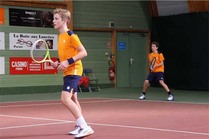Thijmen Engelaan en Rafael Fennis in actie Winter Cups Jongens 14