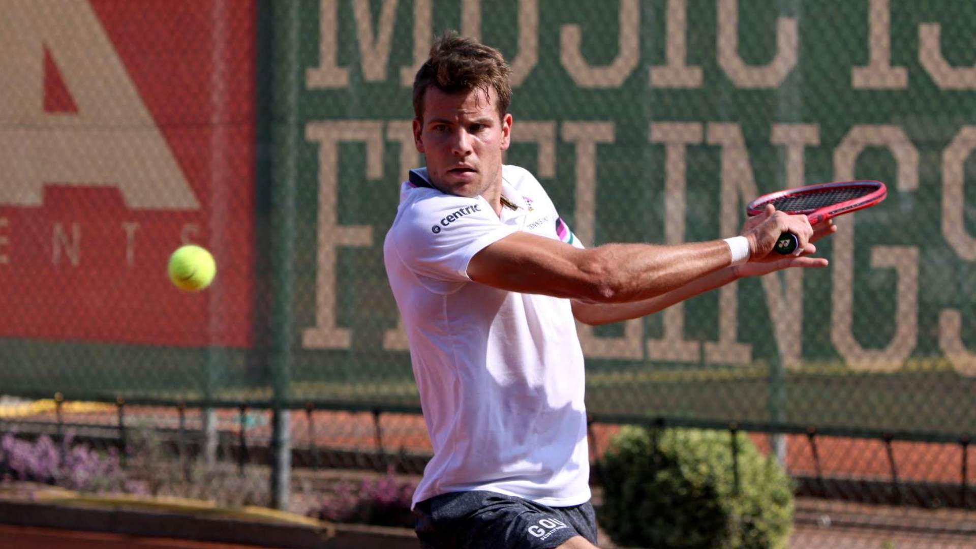 Bart Van Den Berg Nieuwerkerk 1