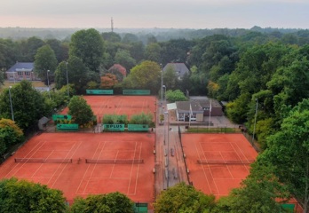 TC Lauswolt (bovenaanzicht). Foto: playtennis.nl