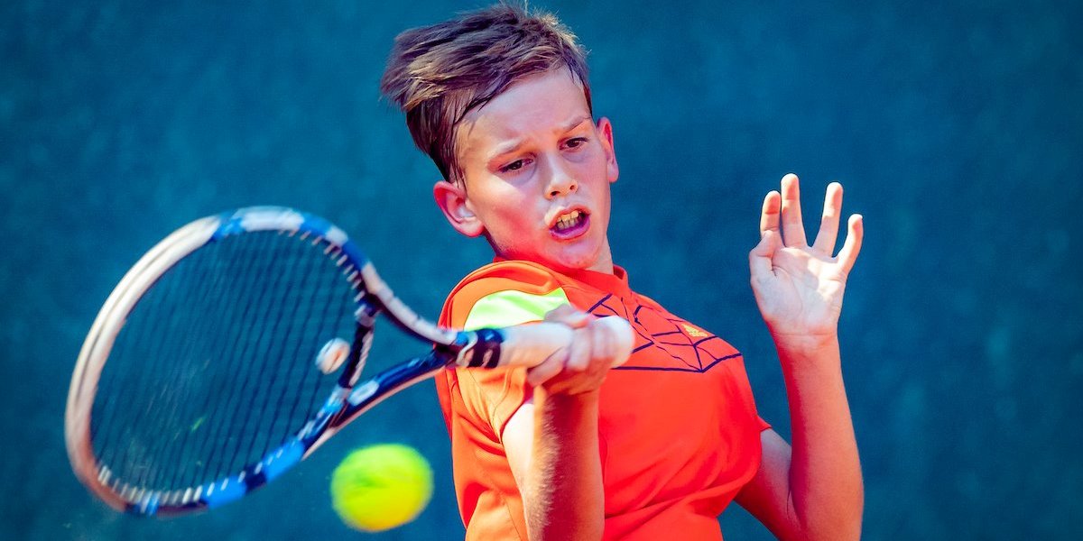 Jongen forehand focus