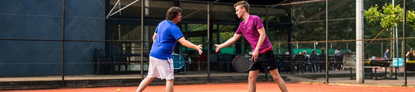 Heren dubbel high five